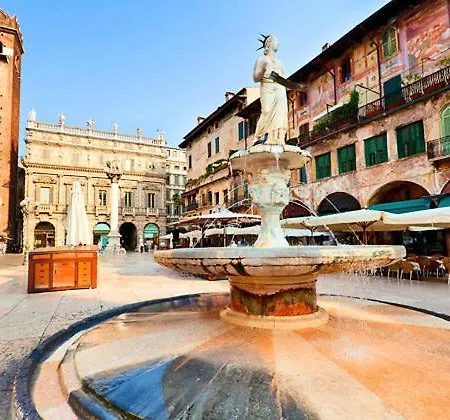 Center - 5' To Arena & Piazza Delle Erbe - Wifi 公寓 维罗纳